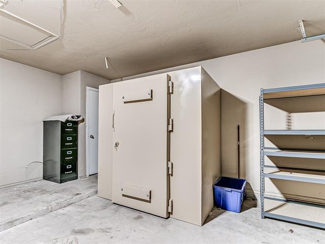 2504 Rookhaven Lane, Yukon, OK 73099