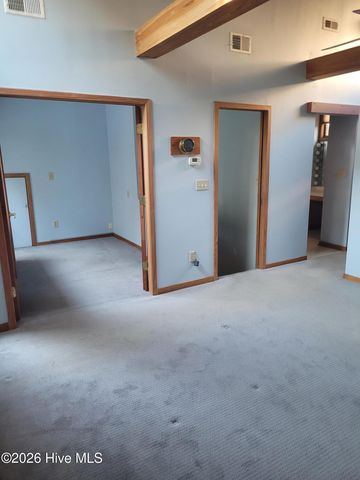 104 Live Oak Drive, Wrightsville Beach, NC 28480