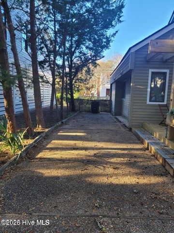 104 Live Oak Drive, Wrightsville Beach, NC 28480