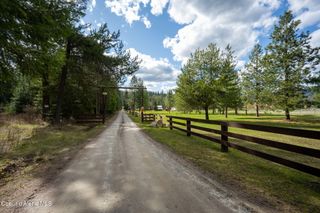 704 Hidden Creek Rd, Sagle, ID 83860