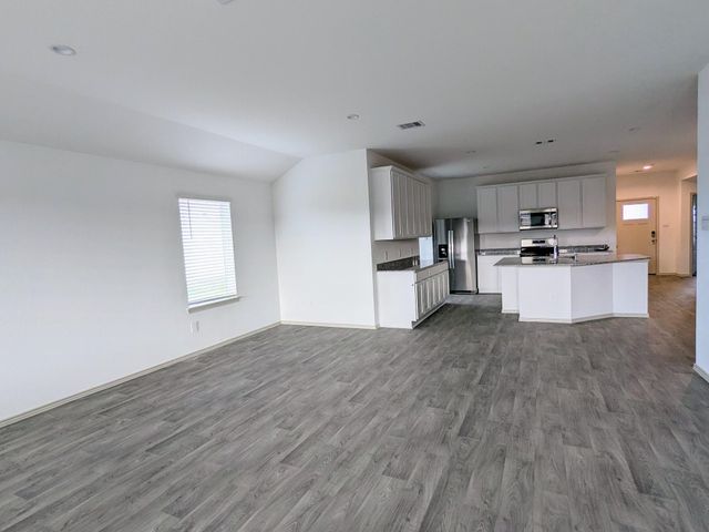 7102 Sunset Creek Drive, Richmond, TX 77469