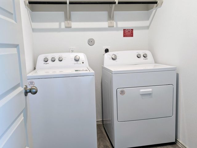 7102 Sunset Creek Drive, Richmond, TX 77469