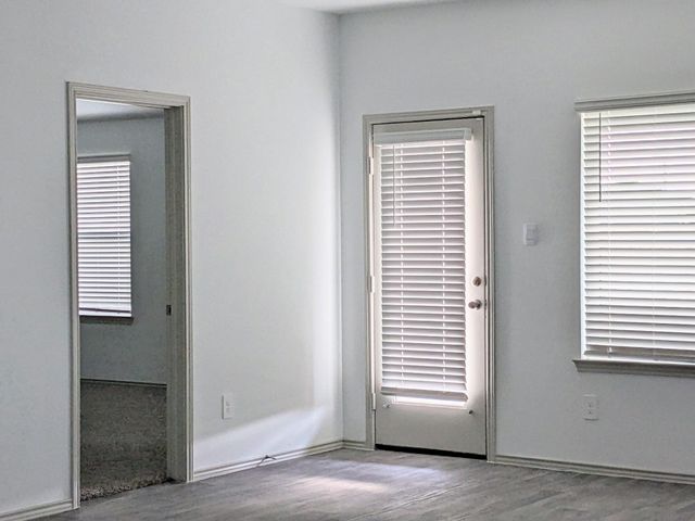 7102 Sunset Creek Drive, Richmond, TX 77469