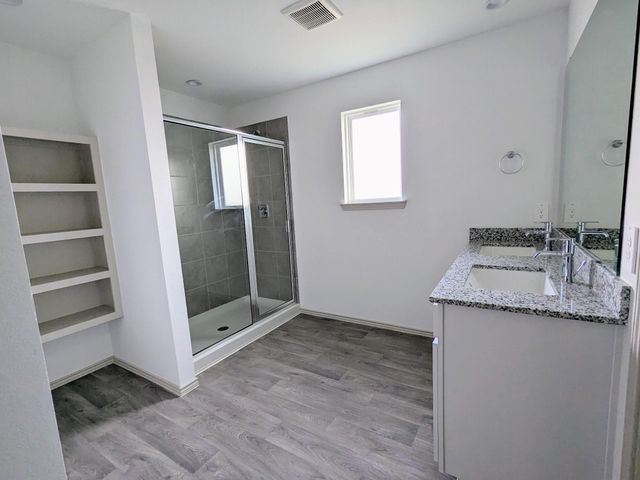 7102 Sunset Creek Drive, Richmond, TX 77469