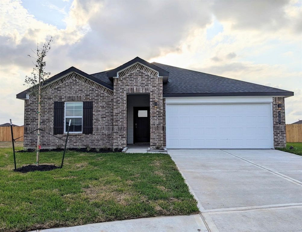 7102 Sunset Creek Drive, Richmond, TX 77469