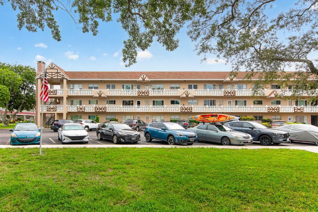2311 BRISBANE STREET 29, Clearwater, FL 33763