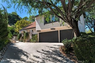 4481 Deanwood Drive, Woodland Hills, CA 91364