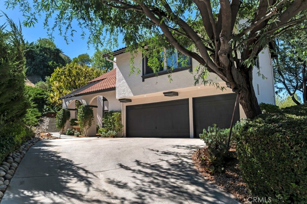 4481 Deanwood Drive, Woodland Hills, CA 91364 — exterior