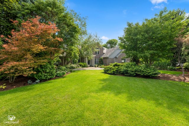17649 S Richmond Road, Plainfield, IL 60586