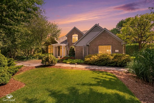 17649 S Richmond Road, Plainfield, IL 60586