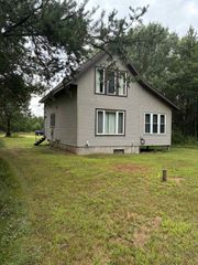 N14754 County Road G, Nekoosa, WI 54457