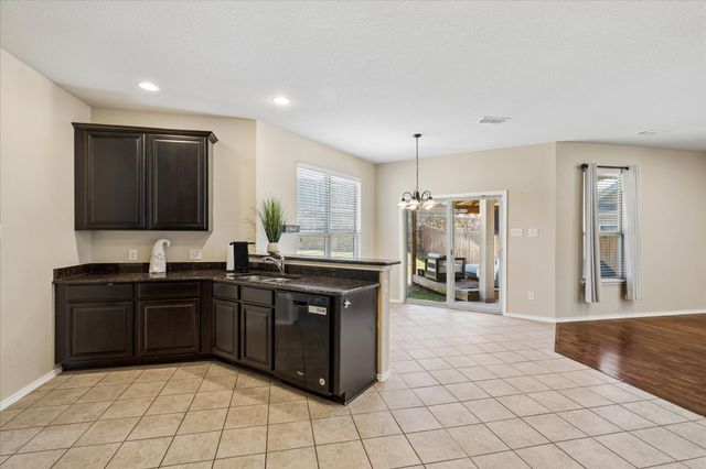 3413 Seaside Drive, Denton, TX 76208
