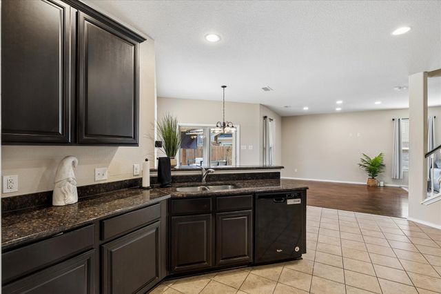 3413 Seaside Drive, Denton, TX 76208