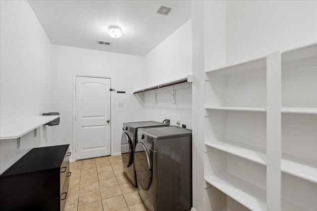 3413 Seaside Drive, Denton, TX 76208