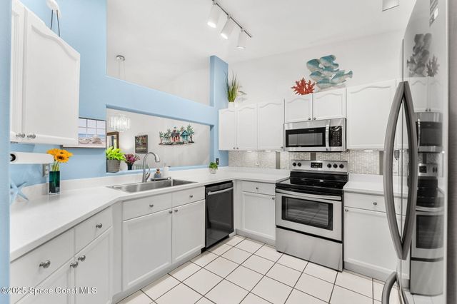 70 Coral Sea Way 25, Satellite Beach, FL 32937