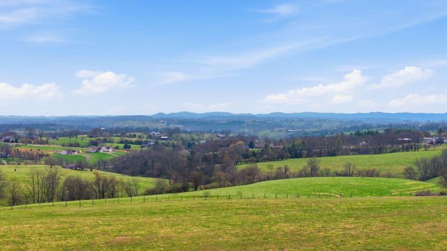 235 Shelton Way, Mt Sterling, KY 40353