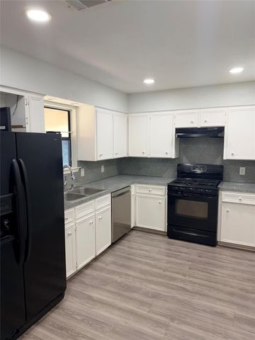 2204 Winchester DR, Georgetown, TX 78626