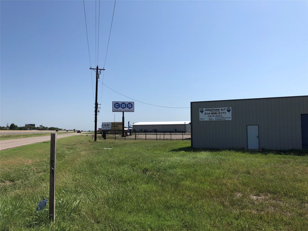 4935 E Interstate 30 W, Caddo Mills, TX 75135