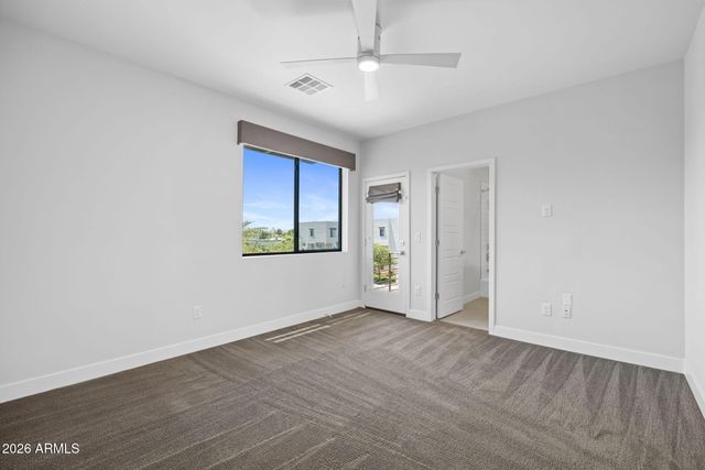 3233 N 70TH Street 1023, Scottsdale, AZ 85251