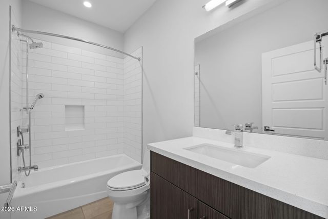 3233 N 70TH Street 1023, Scottsdale, AZ 85251