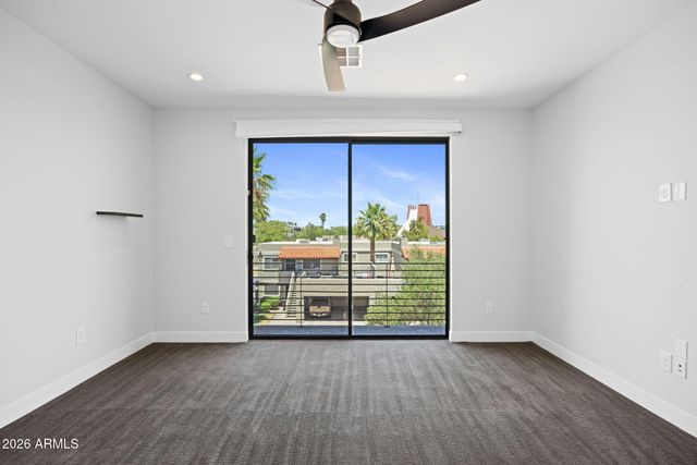 3233 N 70TH Street 1023, Scottsdale, AZ 85251
