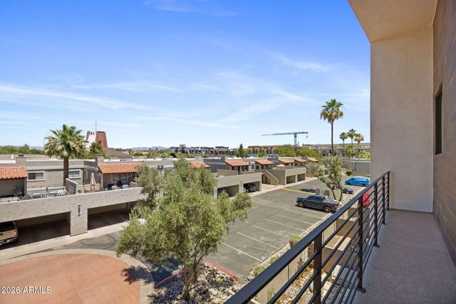 3233 N 70TH Street 1023, Scottsdale, AZ 85251
