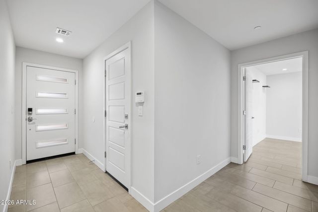 3233 N 70TH Street 1023, Scottsdale, AZ 85251