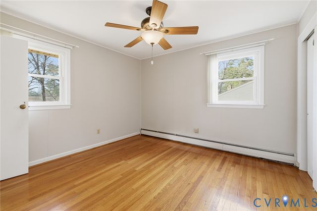 1657 Forest Glenn Cir, Chester, VA 23836