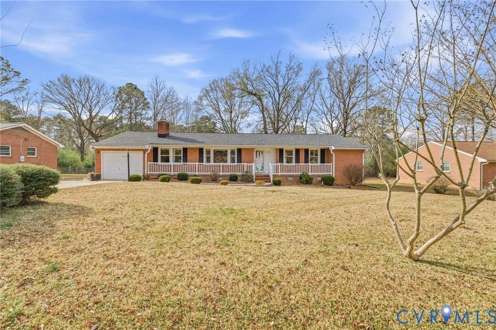 1657 Forest Glenn Cir, Chester, VA 23836