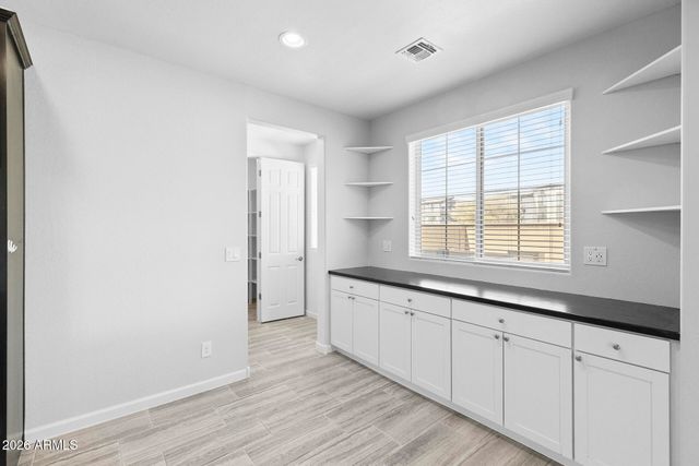 130 N BAY Drive, Gilbert, AZ 85233
