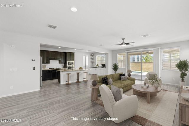 130 N BAY Drive, Gilbert, AZ 85233