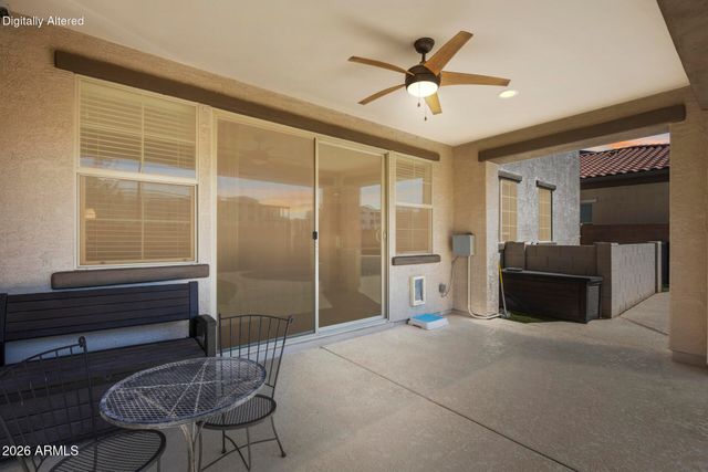 130 N BAY Drive, Gilbert, AZ 85233