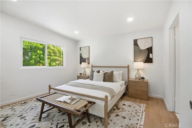 3023 Berkeley 1, Los Angeles, CA 90026