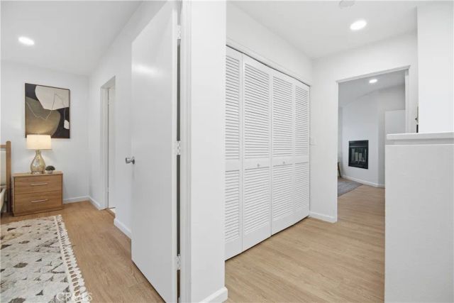 3023 Berkeley 1, Los Angeles, CA 90026