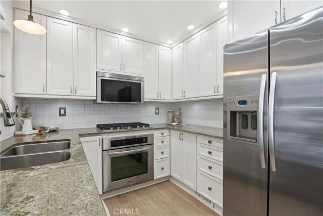 3023 Berkeley 1, Los Angeles, CA 90026