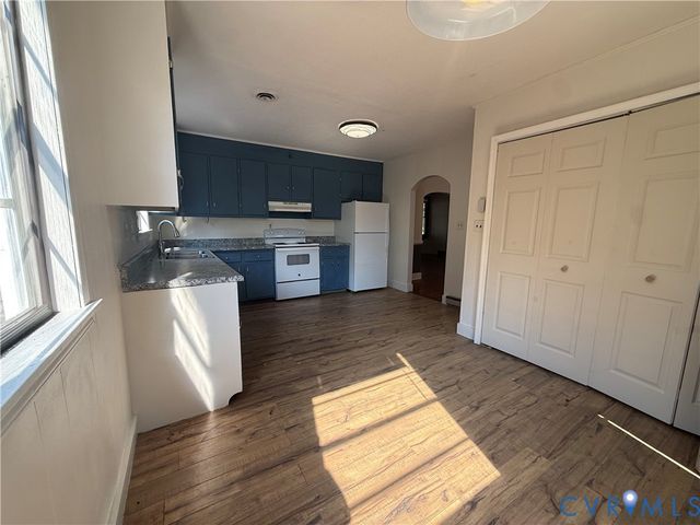 507 N 6th Ave, Hopewell, VA 23860