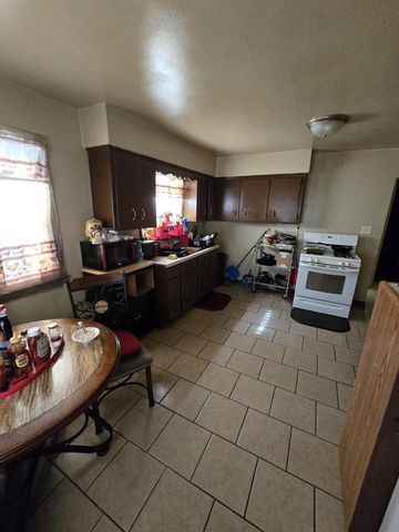 4951 N 37th STREET, Milwaukee, WI 53209