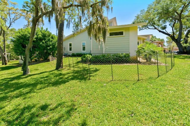 1360 SAGO COURT, Dunedin, FL 34698