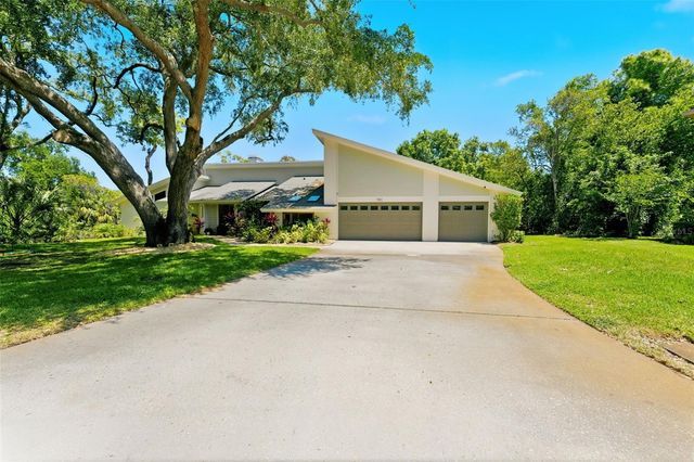 1360 SAGO COURT, Dunedin, FL 34698