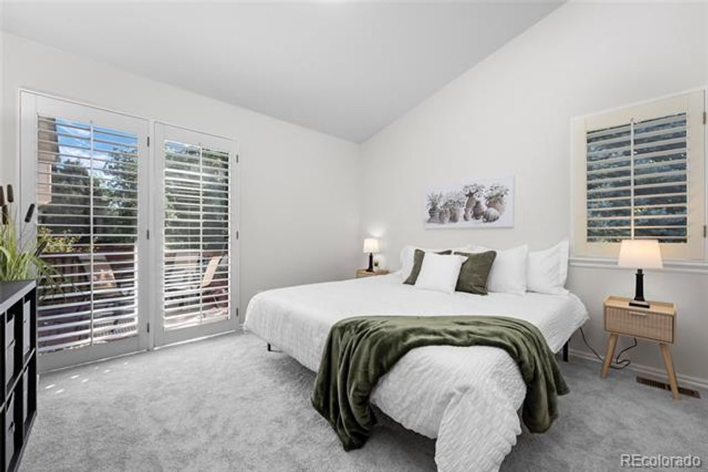 Image 14 of property listing at 9568 Wangaratta Court, Highlands Ranch, CO 80130