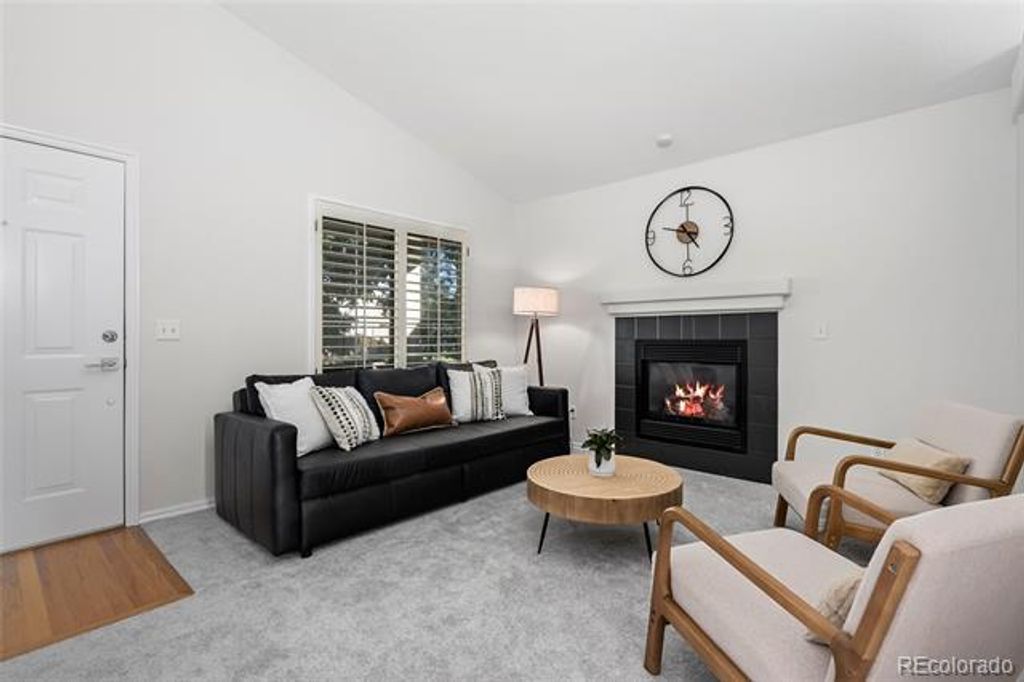 Image 4 of property listing at 9568 Wangaratta Court, Highlands Ranch, CO 80130
