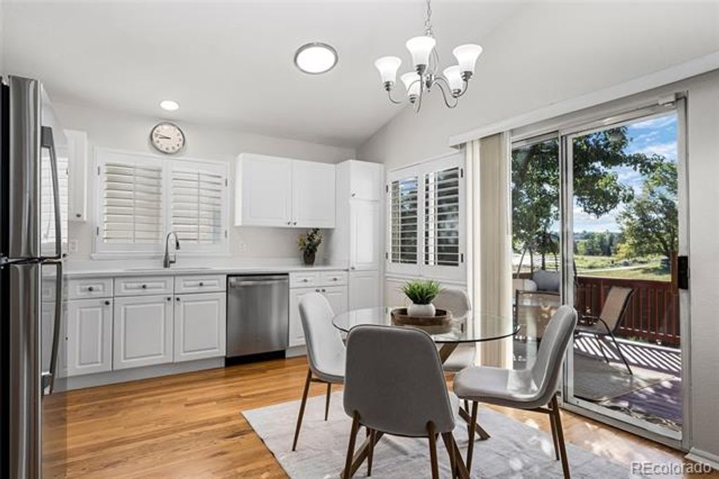 Image 9 of property listing at 9568 Wangaratta Court, Highlands Ranch, CO 80130