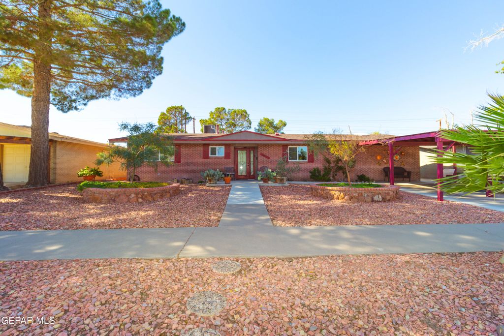 3417 Aberdeen Street, El Paso, TX 79925