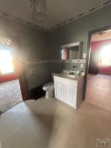 1130 Bragdon Ave, Pueblo, CO 81004