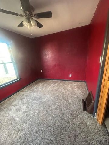 1130 Bragdon Ave, Pueblo, CO 81004
