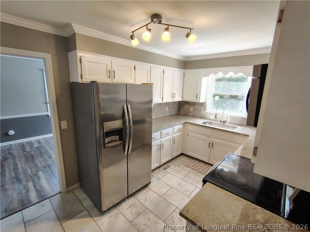5707 Nassau Drive, Fayetteville, NC 28314 — photo 12