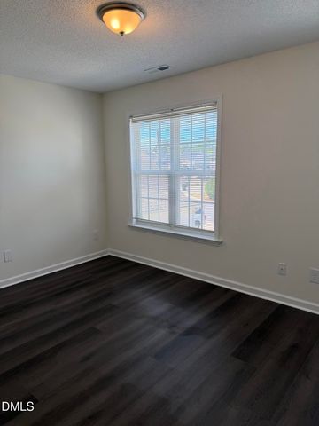 5742 Osprey Cove Drive, Raleigh, NC 27604