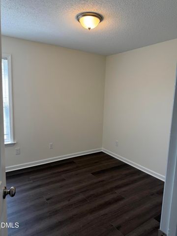 5742 Osprey Cove Drive, Raleigh, NC 27604