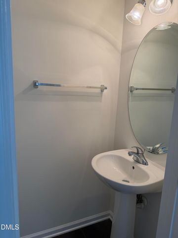 5742 Osprey Cove Drive, Raleigh, NC 27604