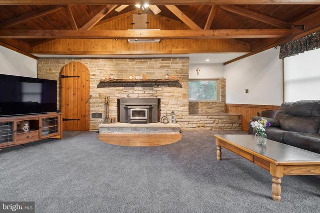 710 SCOTSDALE RD, Westminster, MD 21157